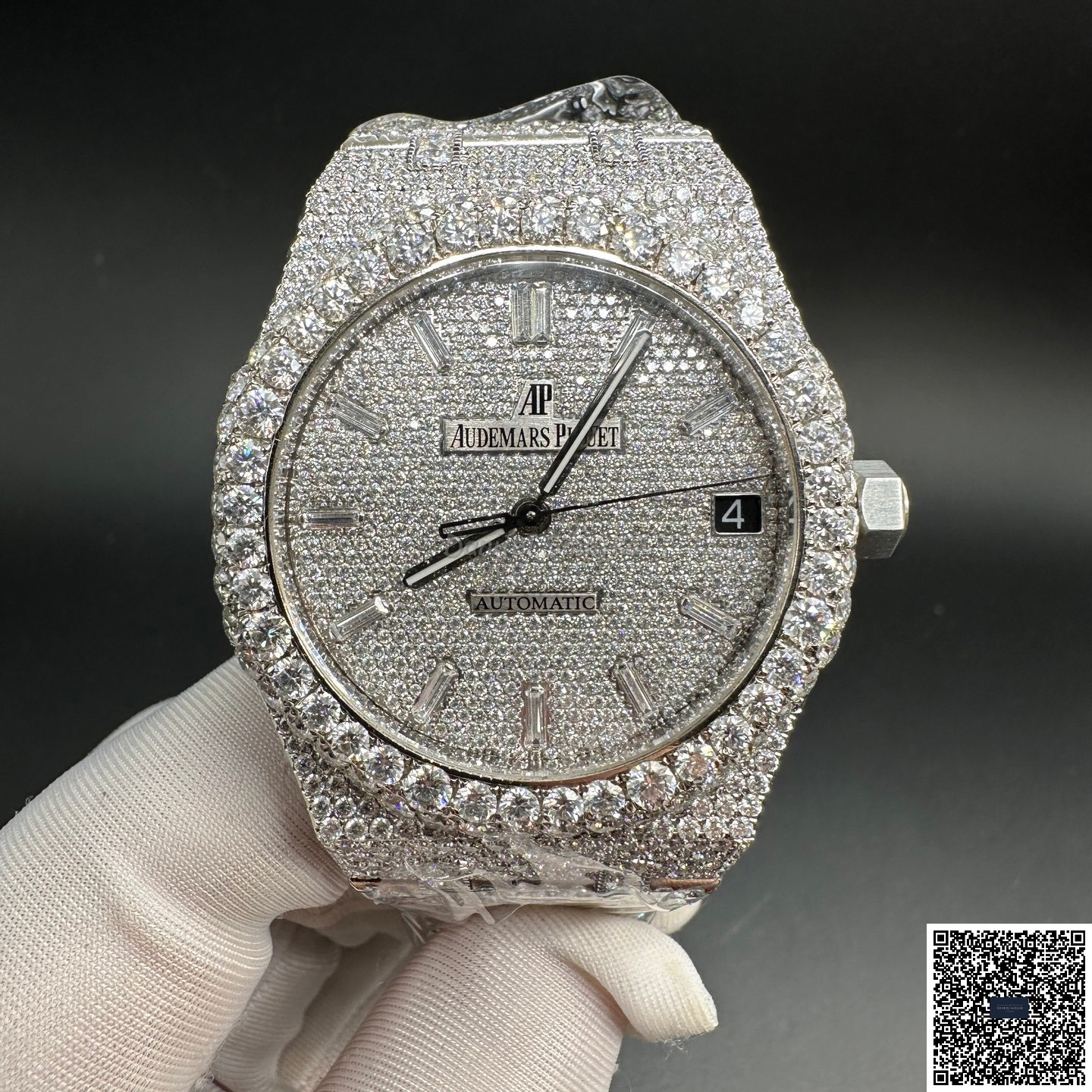 Audemars Piguet Royal Oak 15500 Moissanite 41mm