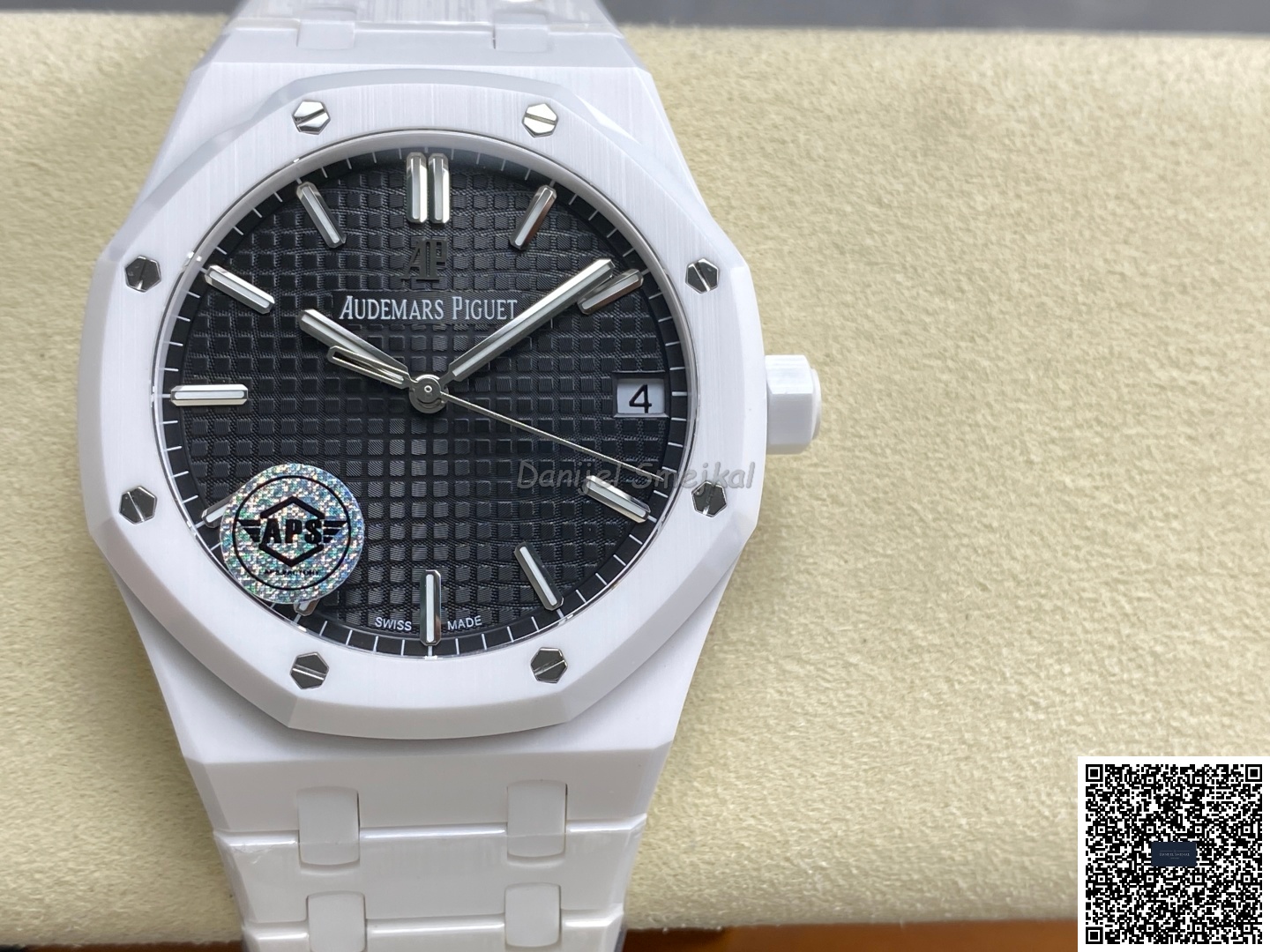 Audemars Piguet Royal Oak 15500 Ceramic 41mm
