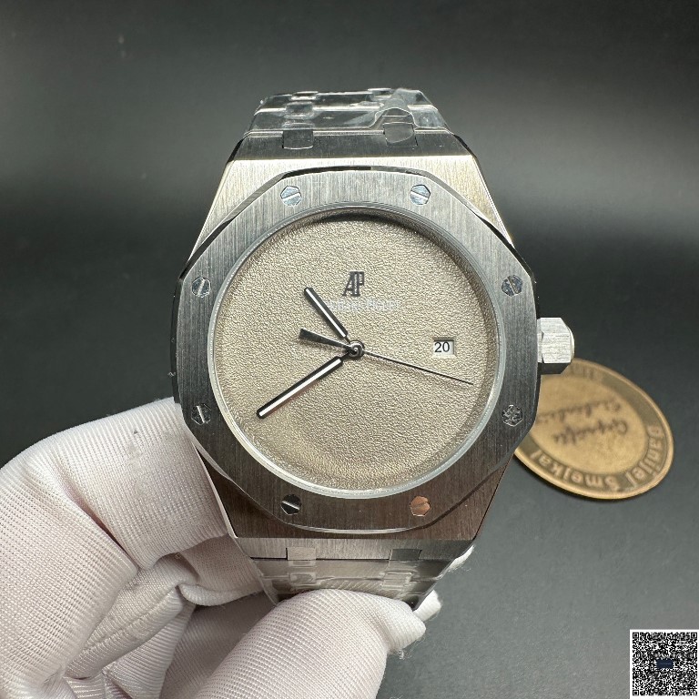 Audemars Piguet Royal Oak 15500ST 41mm