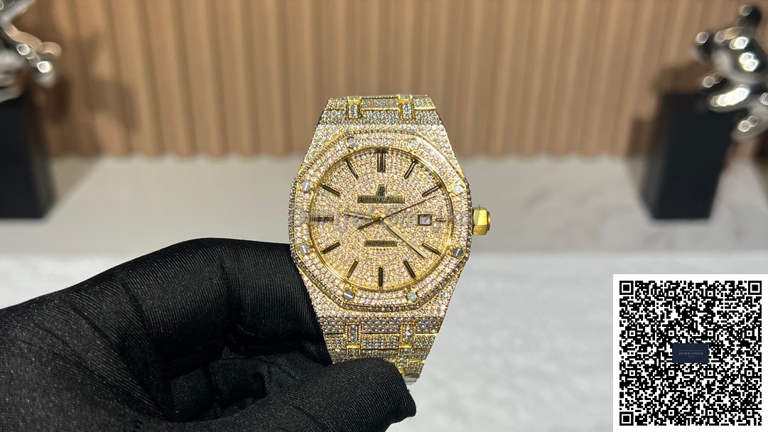 Audemars Piguet Royal Oak Icedout 15400 41mm