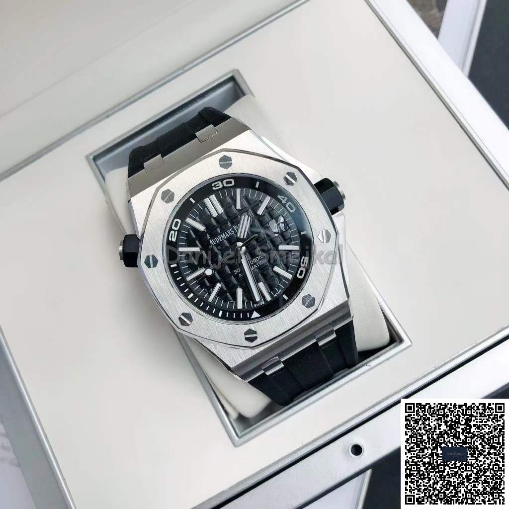 Audemars Piguet Royal Oak Offshore Diver 15710ST 42mm