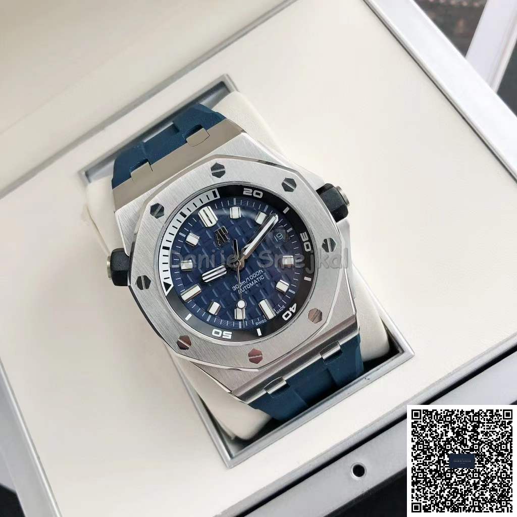 Audemars Piguet Royal Oak Offshore Diver 15720ST 42mm