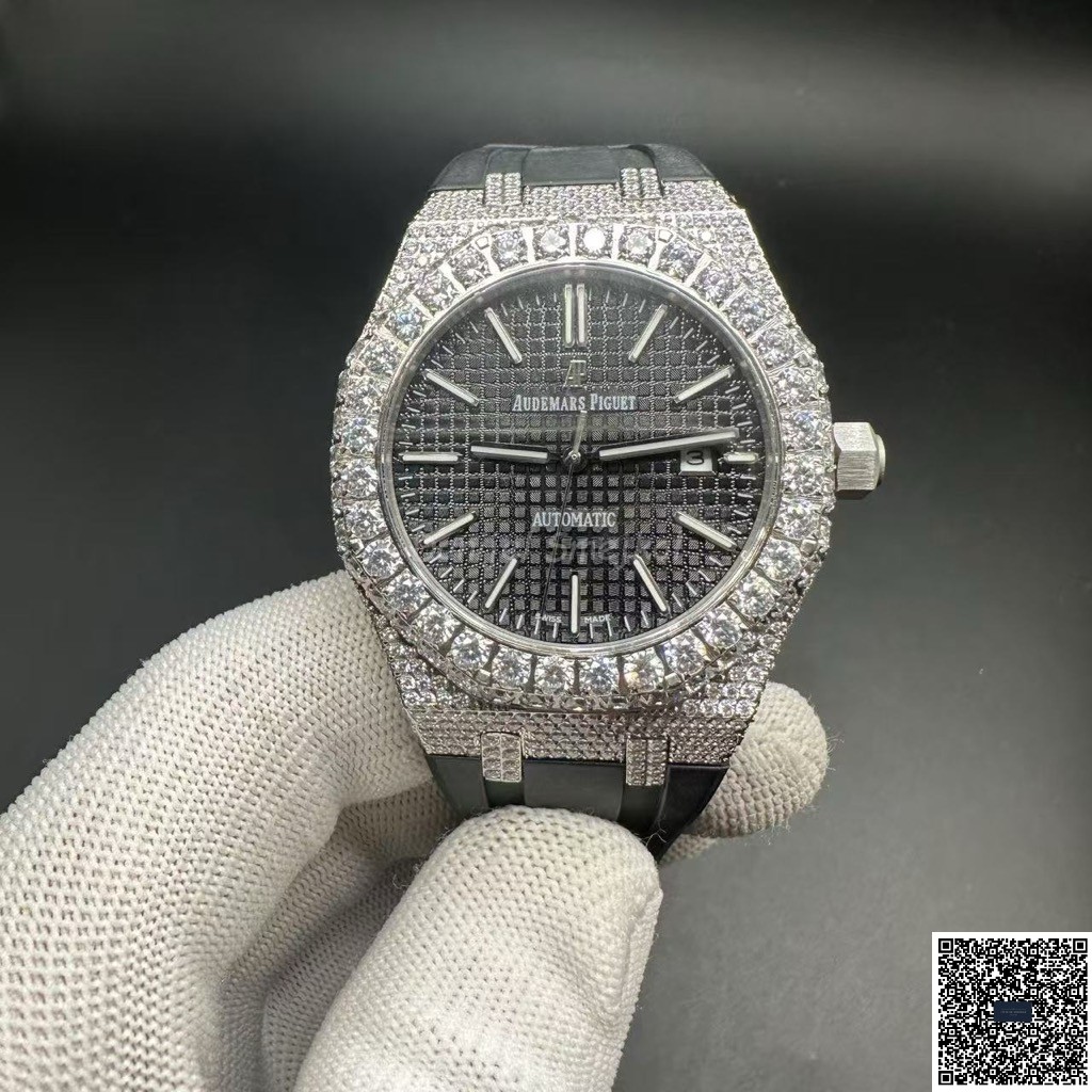 Audemars Piguet Royal Oak Icedout 15400st 42mm