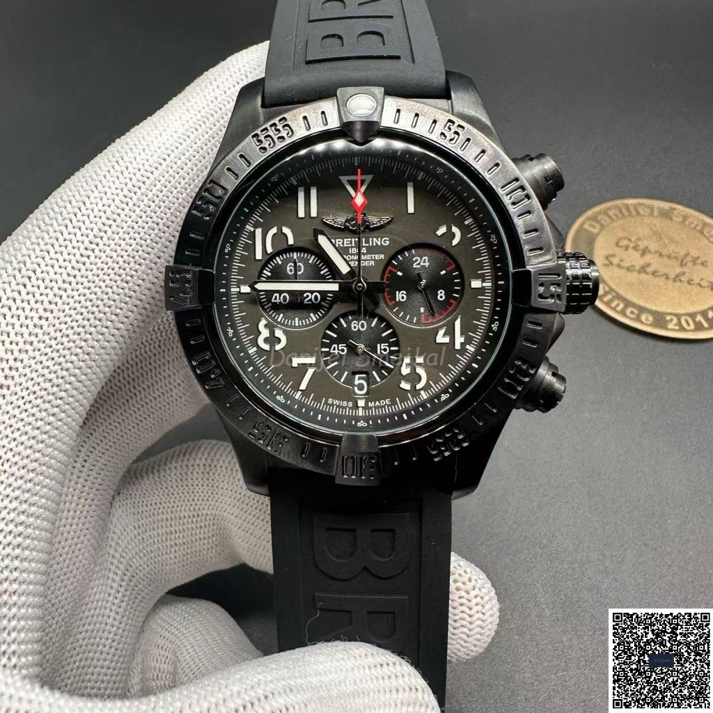 Breitling Avenger Skyland M13370 44mm