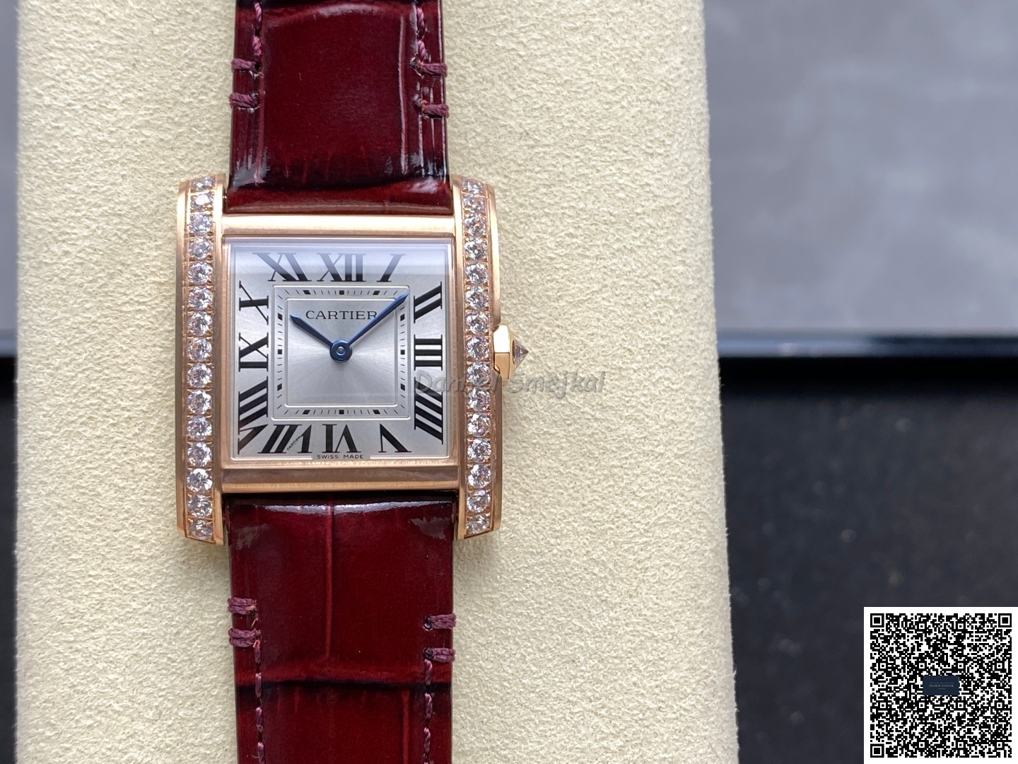 Cartier Tank 27x32mm