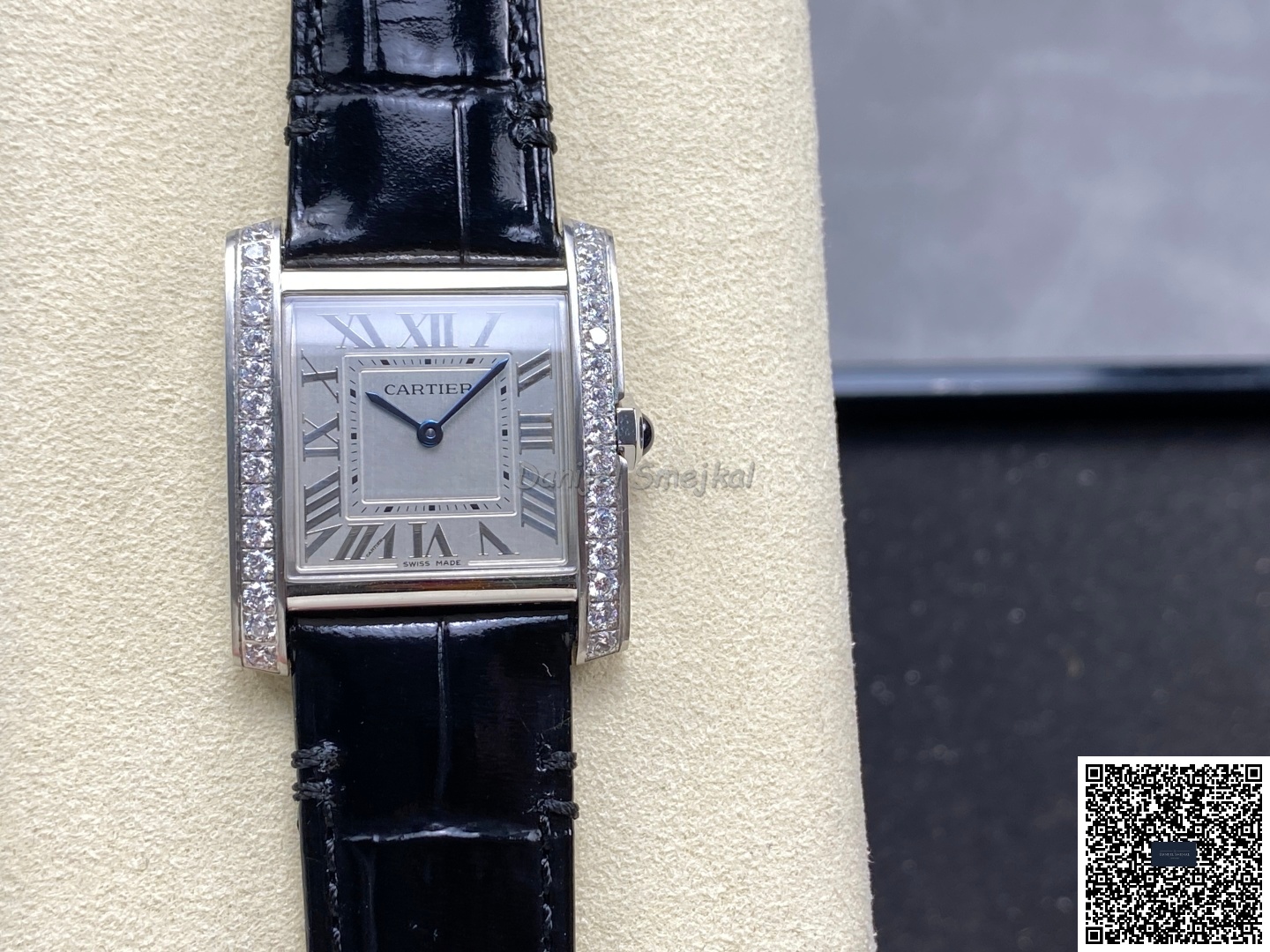 Cartier Tank 27x32mm