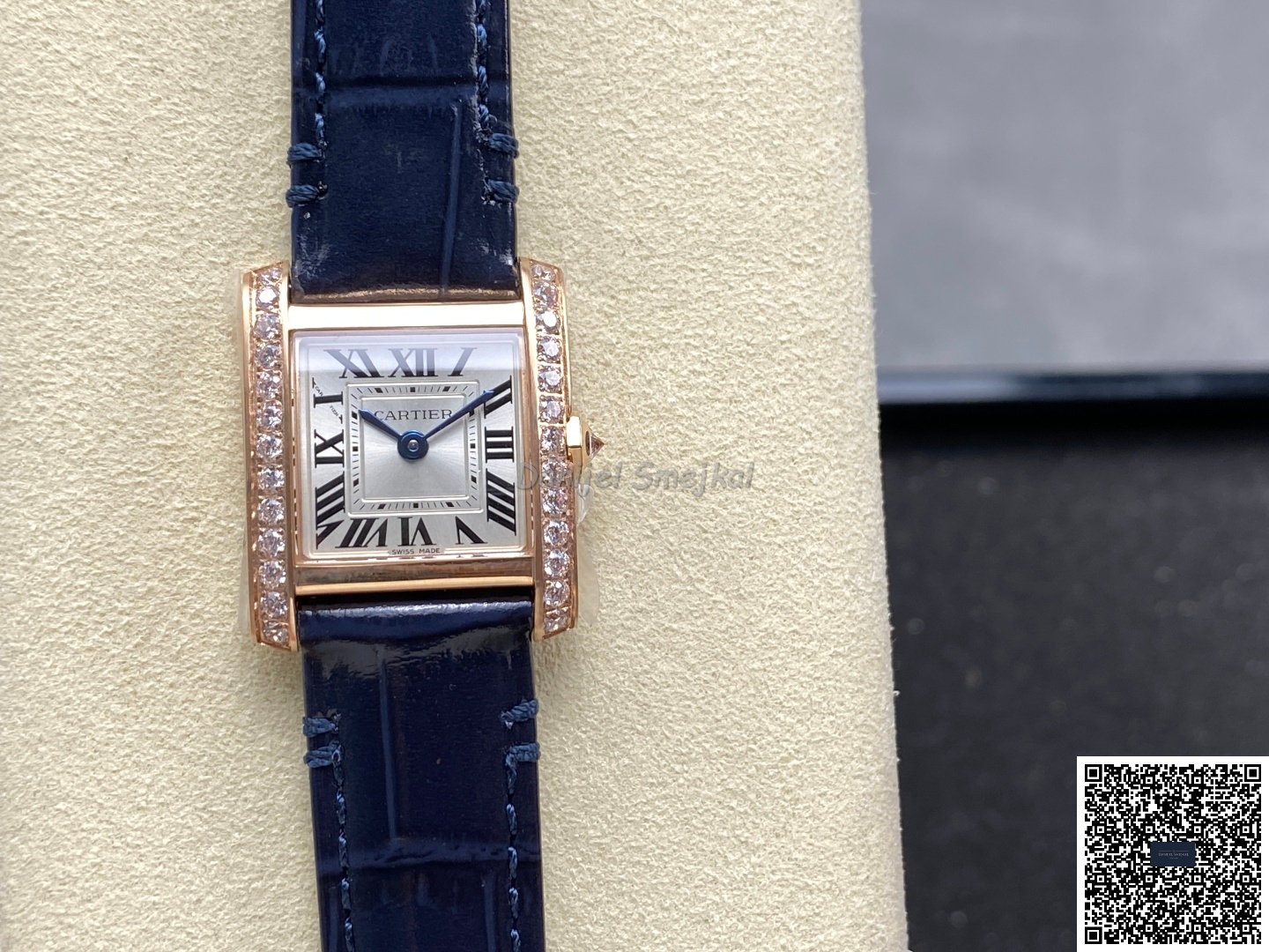 Cartier Tank 27x32mm