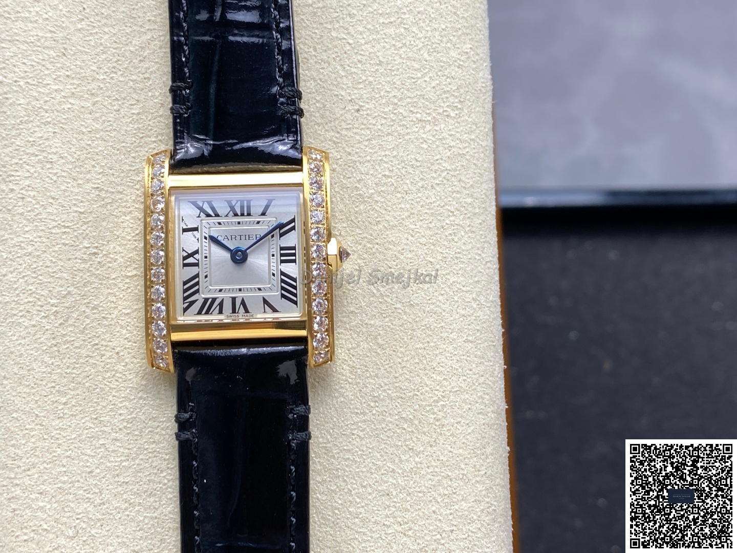 Cartier Tank 27x32mm