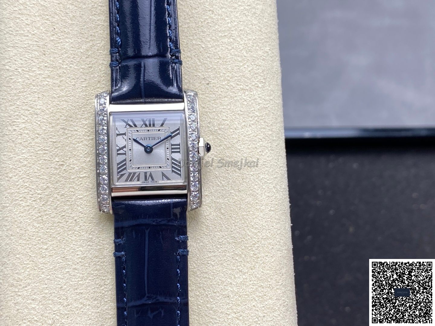 Cartier Tank 27x32mm