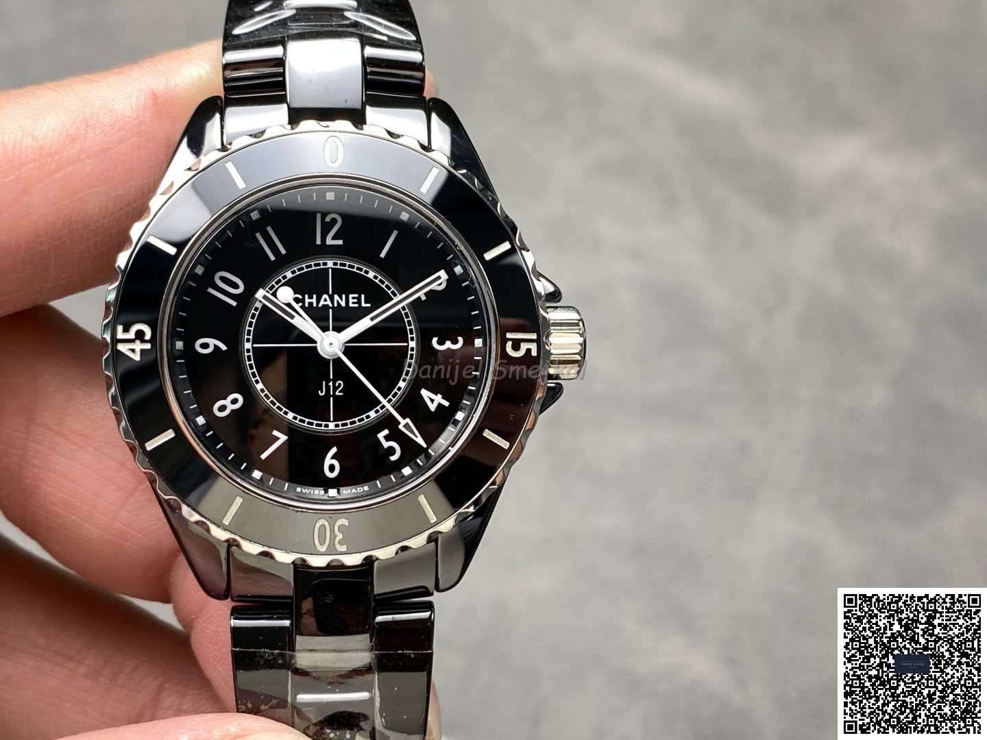 Chanel J12 H5696 33mm