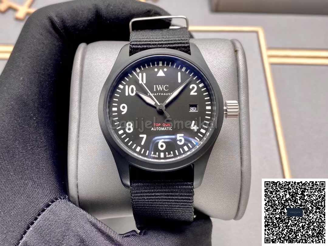 IWC Pilot IW328101 Top Gun 40mm 