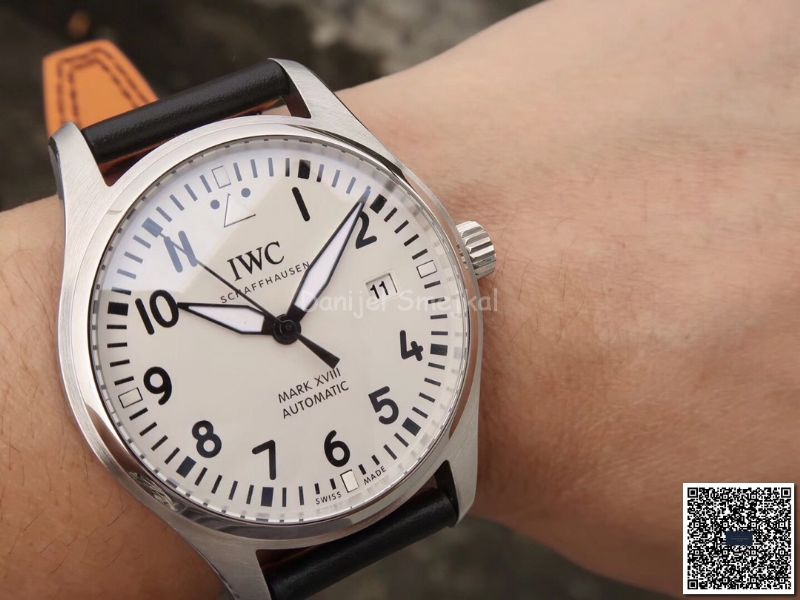 IWC Pilot MARK XVIII IW3270 40mm
