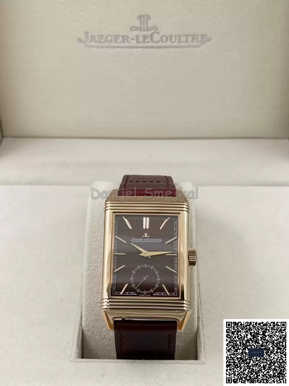 Jaeger-LeCoultre Tribute Monoface Small Seconds 713256J 46mmx28mm  