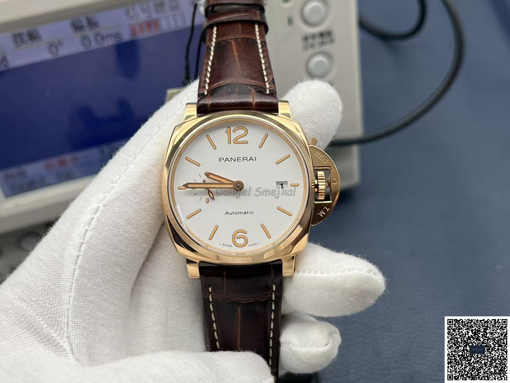 Panerai Luminor Due PAM01042 Ivory 42mm