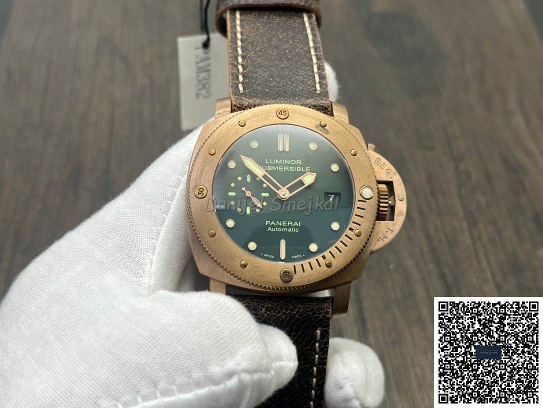 Panerai Luminor Submersible BRONZO PAM382 V4 47mm P9000 