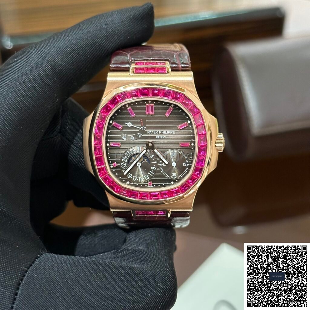 Patek Philippe 5724R-010 40mm