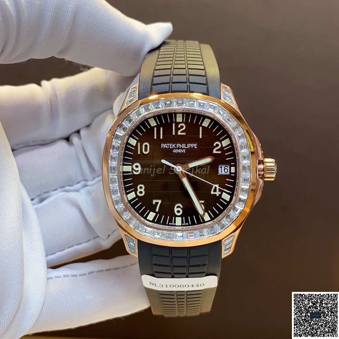 Patek Philippe Aquanaut 40mm 5167R 40mm 