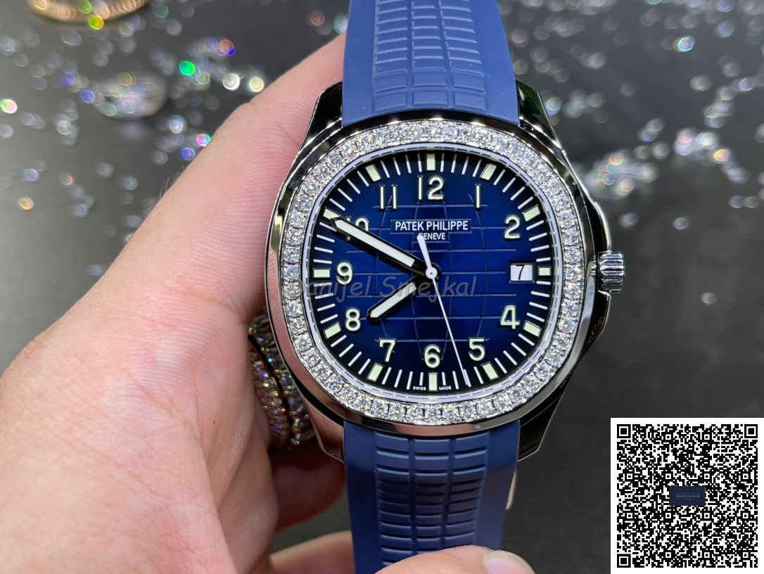 Patek Philippe Aquanaut 5067A-025 42mm