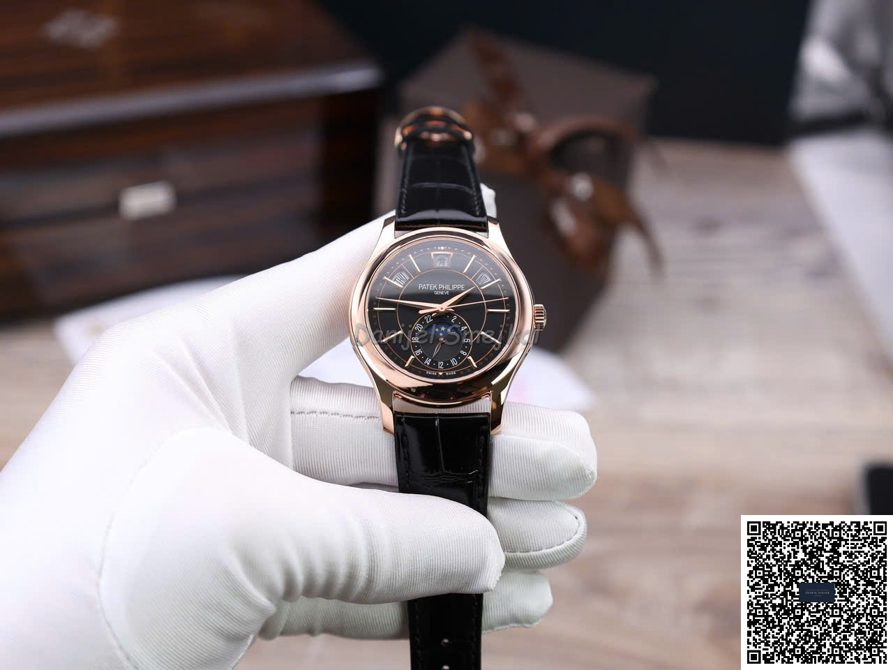 Patek Philippe Complications 5205R 40mm