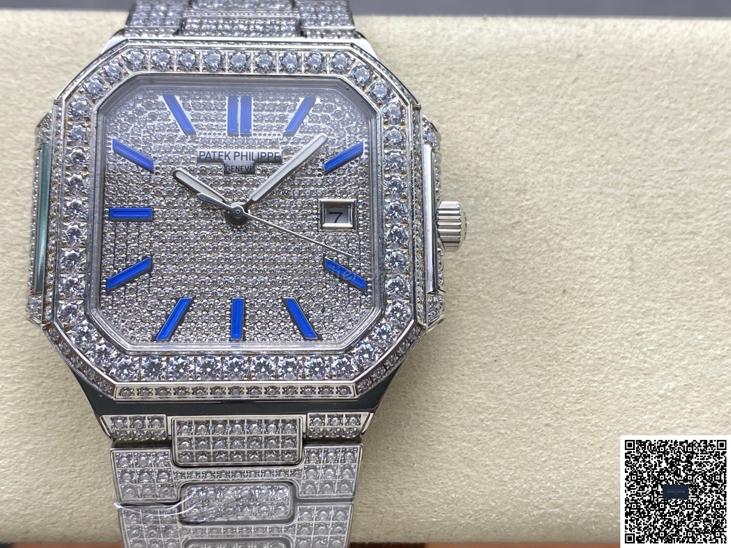 Patek Philippe Cubitus 5821 43mm