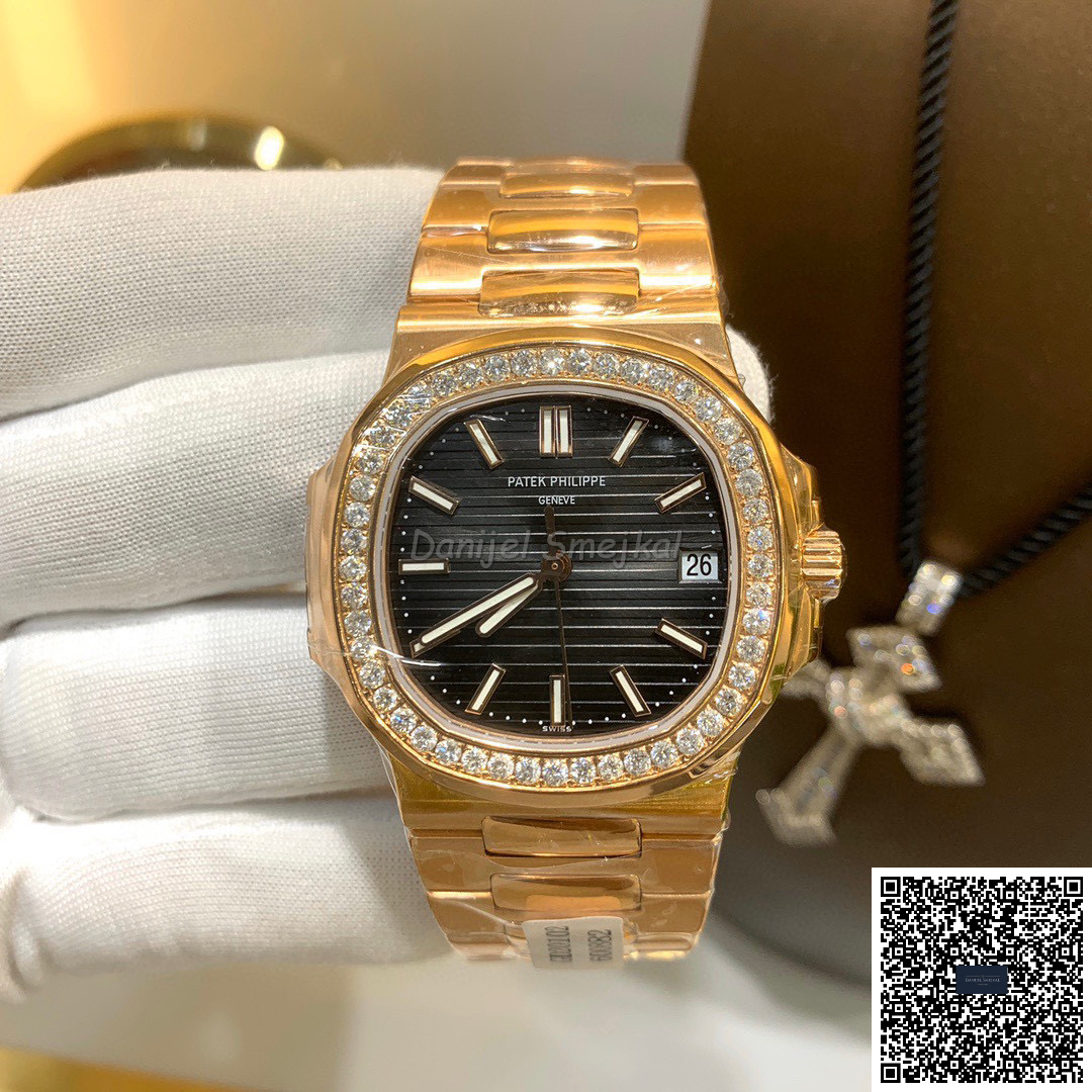 Patek Philippe Nautilus 3700 40mm