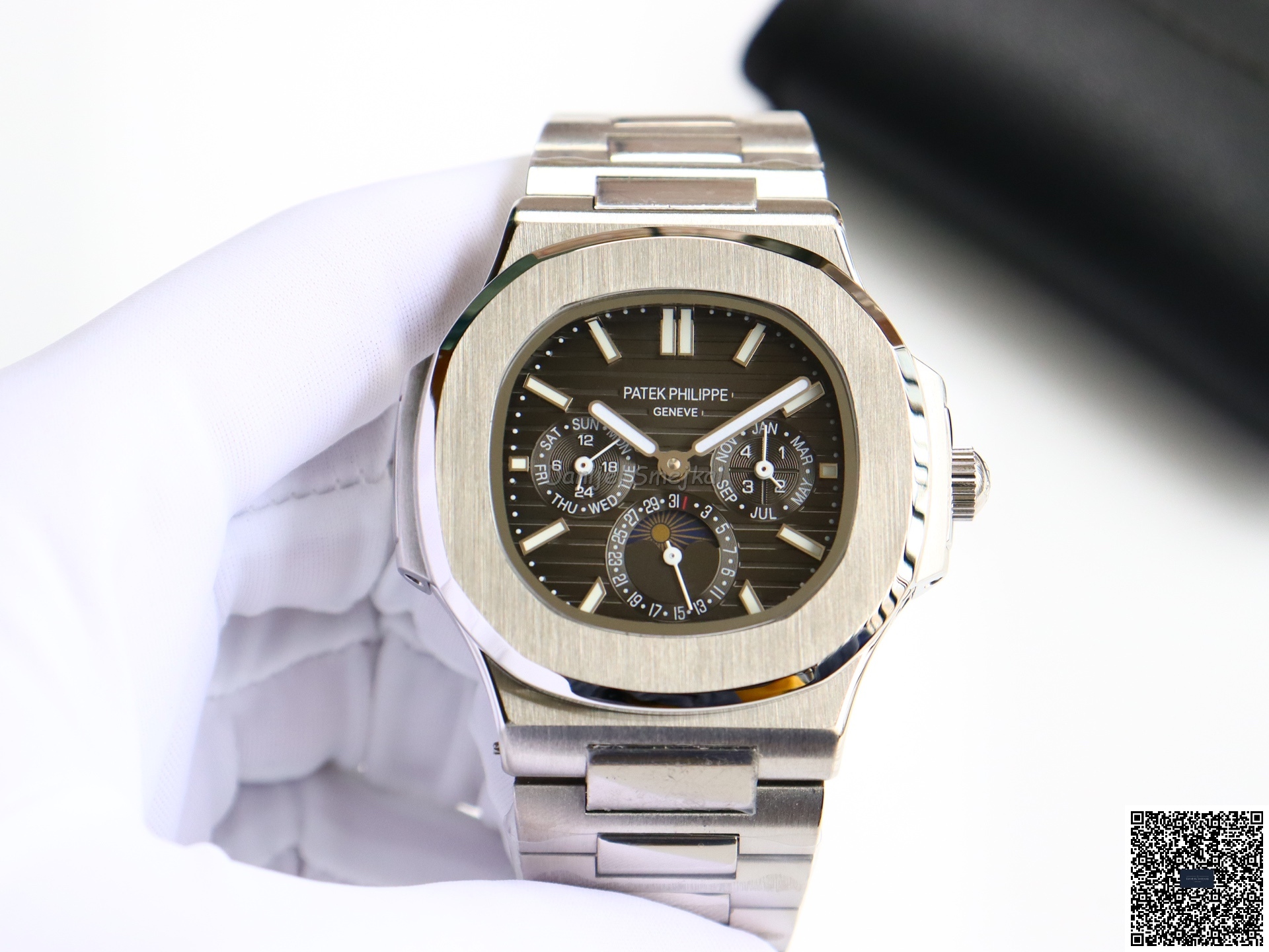 Patek Philippe Nautilus 5712 40mm