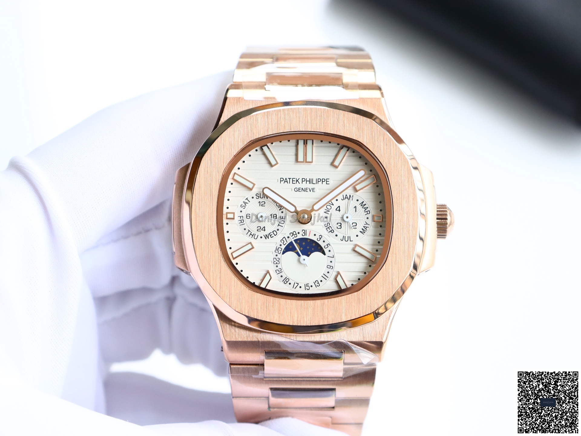 Patek Philippe Nautilus 5712 40mm