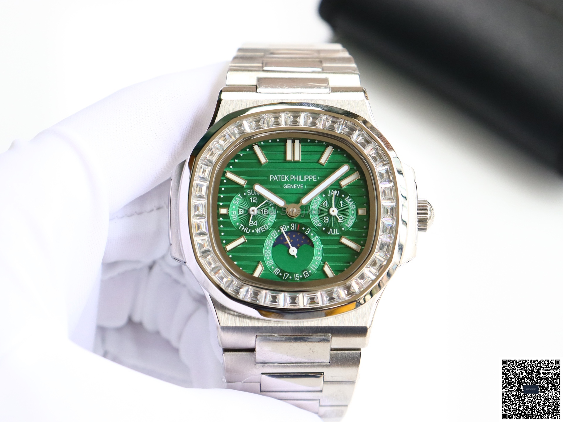 Patek Philippe Nautilus 5712 40mm