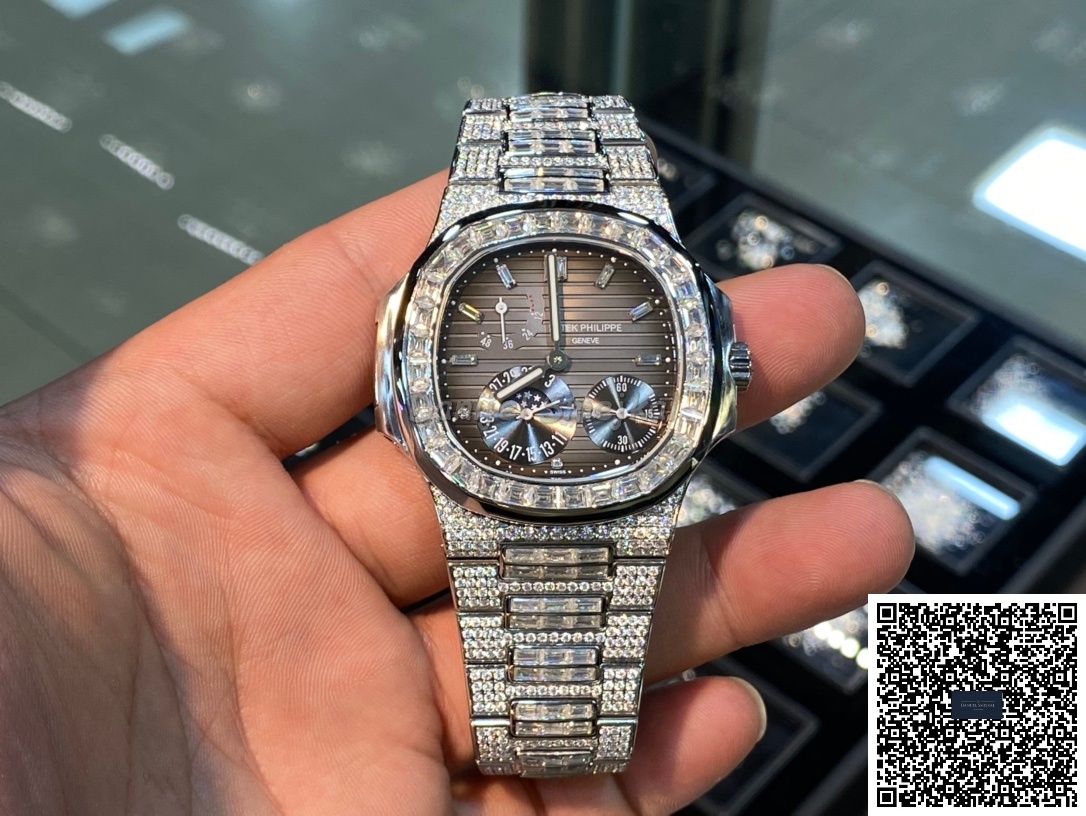 Patek Philippe Nautilus 5712 Iced Out 40mm