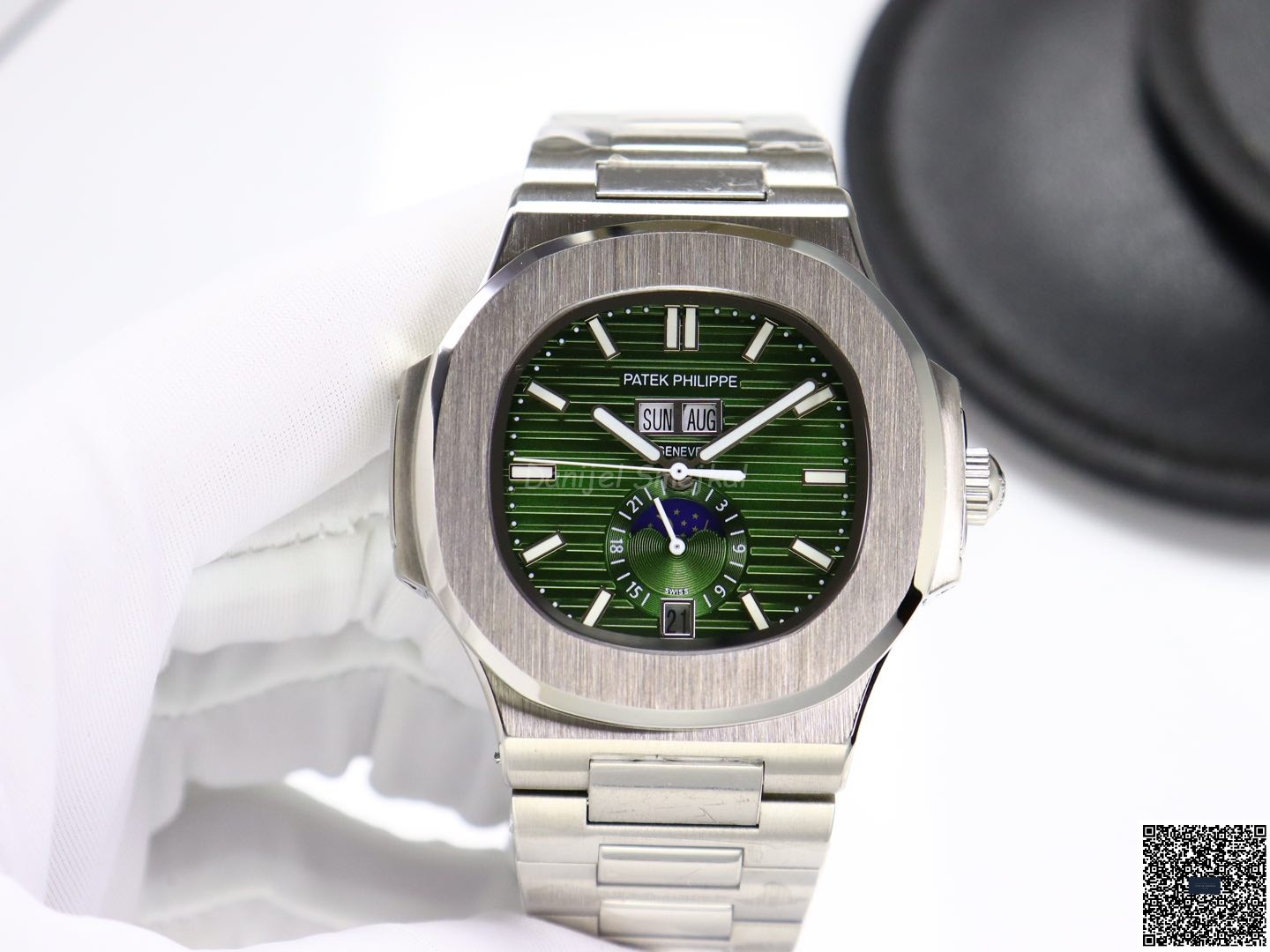 Patek Philippe Nautilus 5726 40.5mm