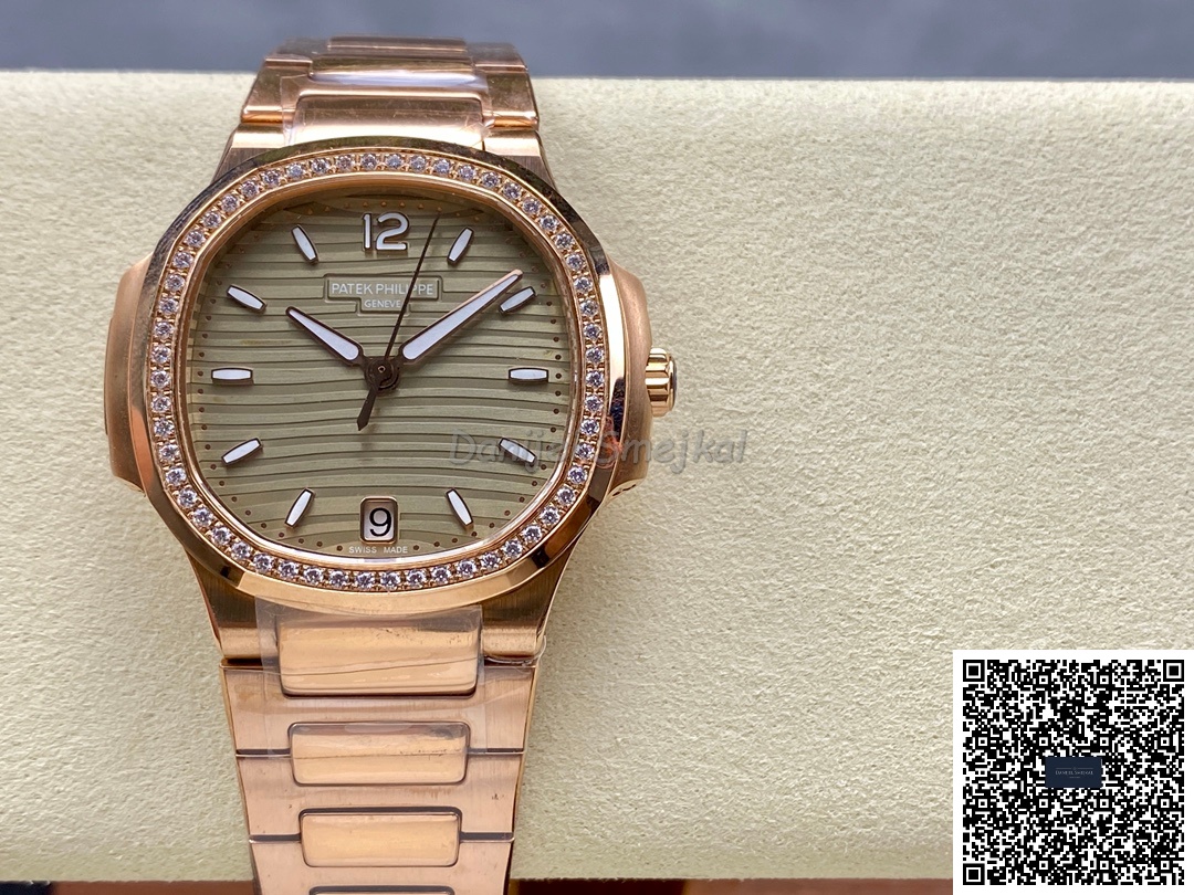 Patek Philippe Nautilus 7118 35mm