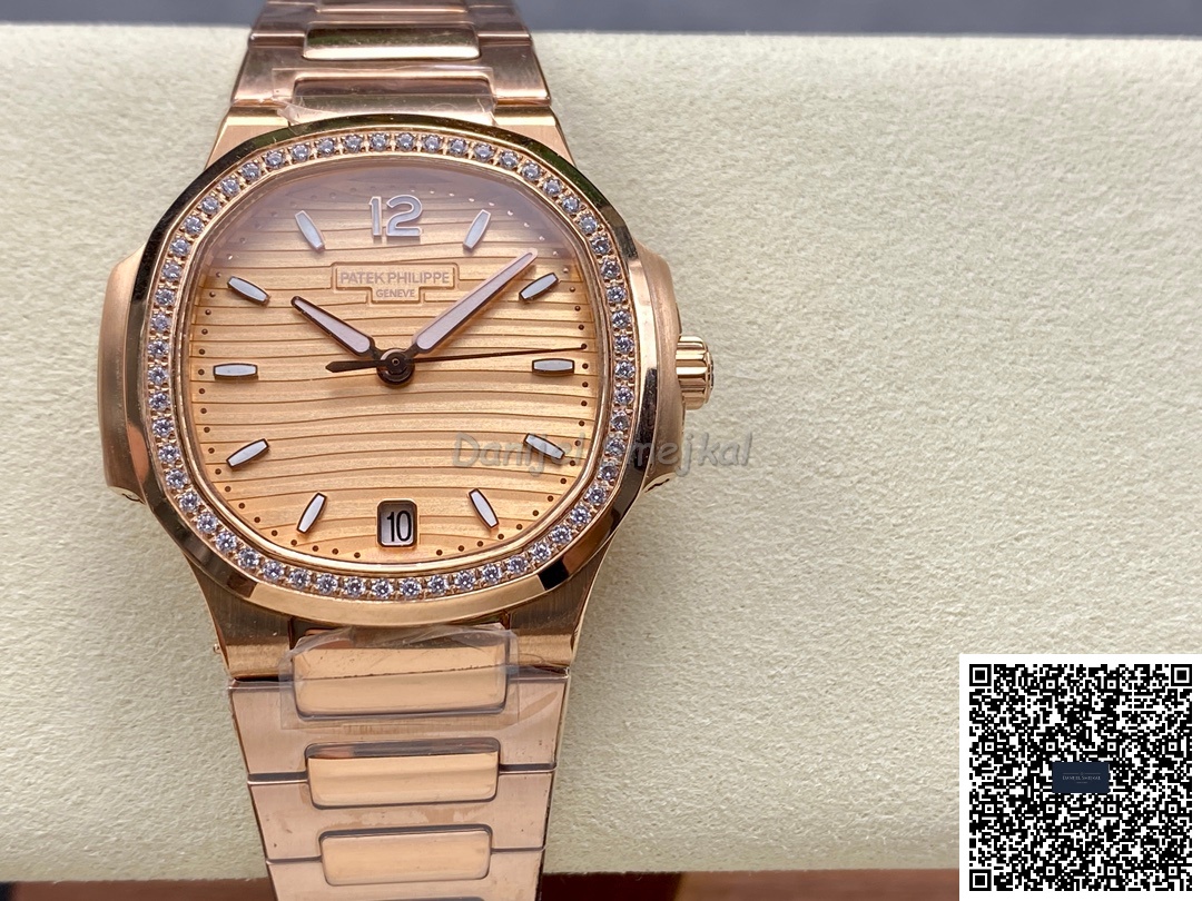 Patek Philippe Nautilus 7118 35mm