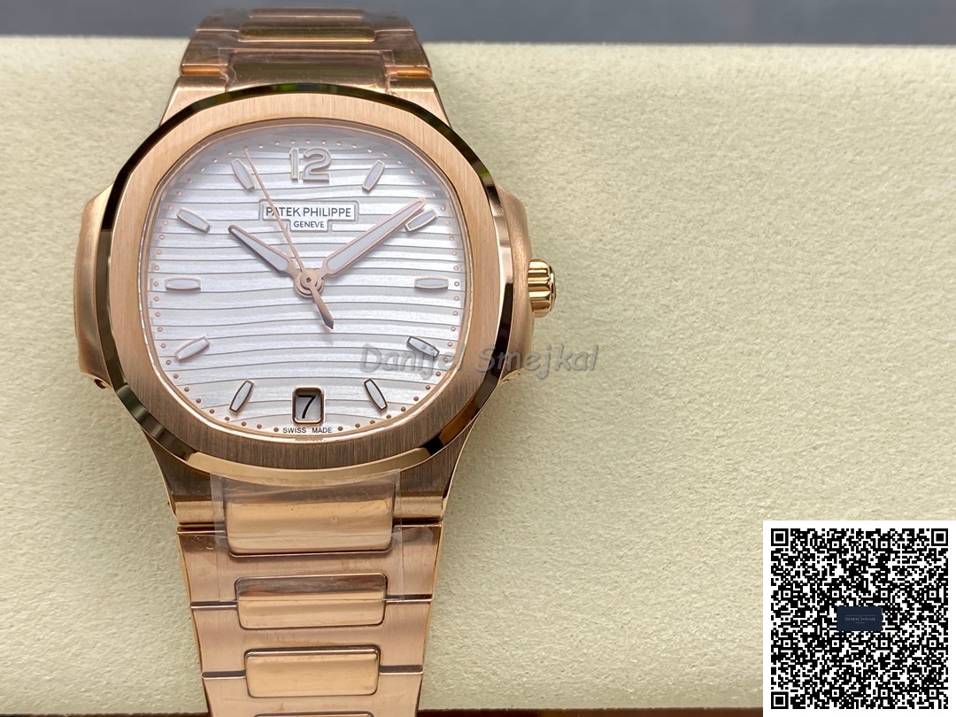 Patek Philippe Nautilus 7118 35mm