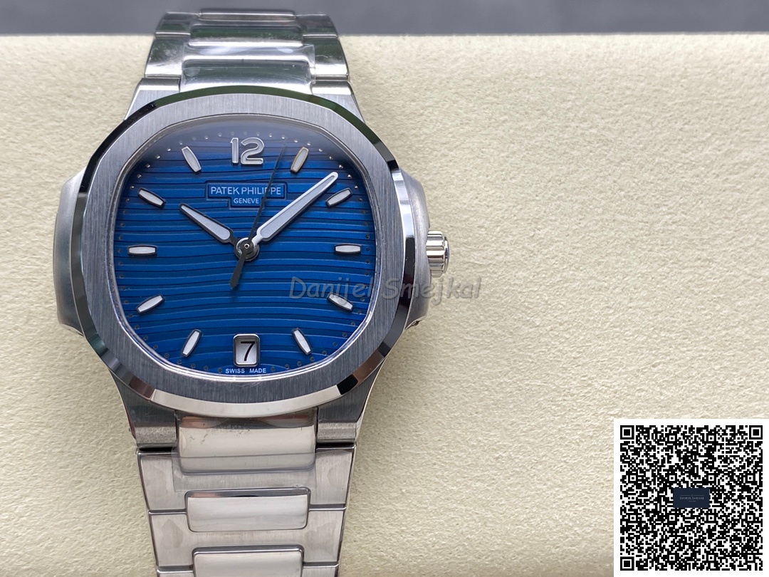 Patek Philippe Nautilus 7118 35mm