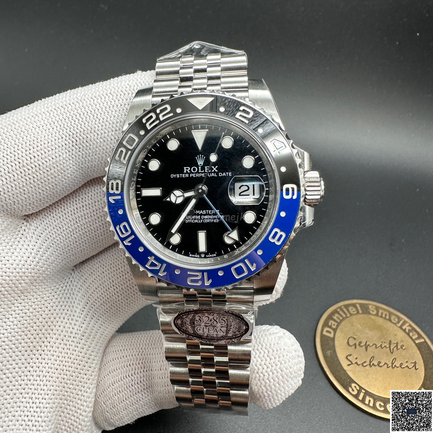 Rolex GMT Master II Batman 126710BLNR 40mm