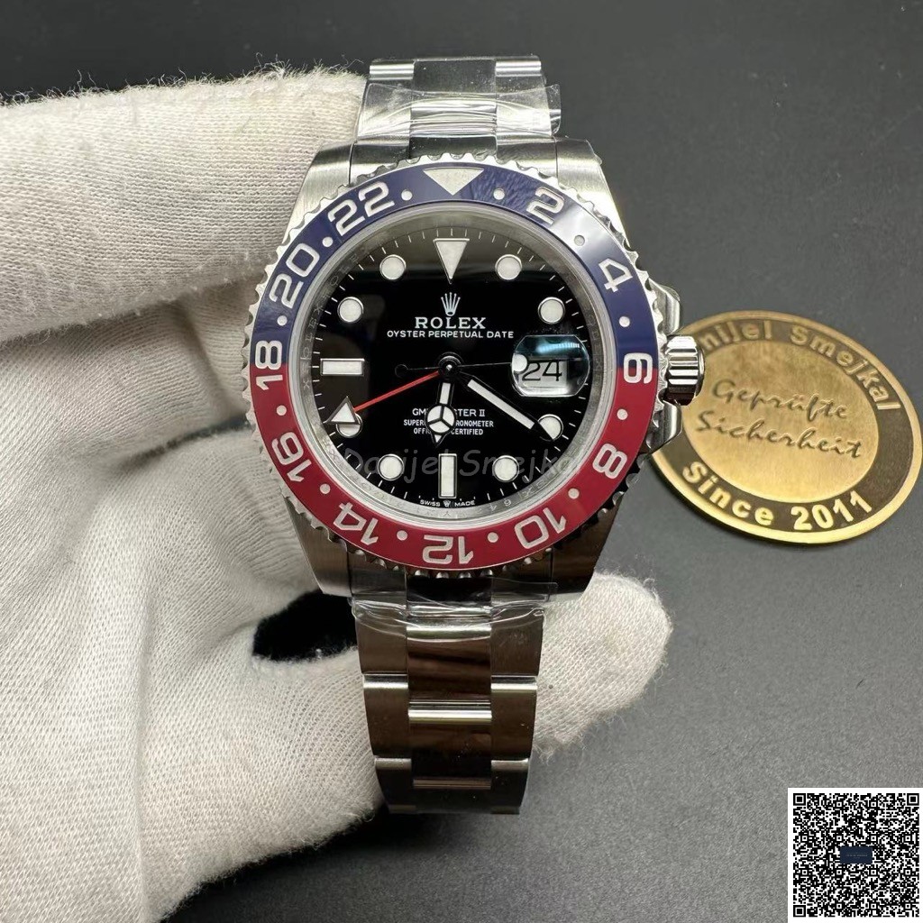 Rolex GMT Master II PEPSI 116710 40mm