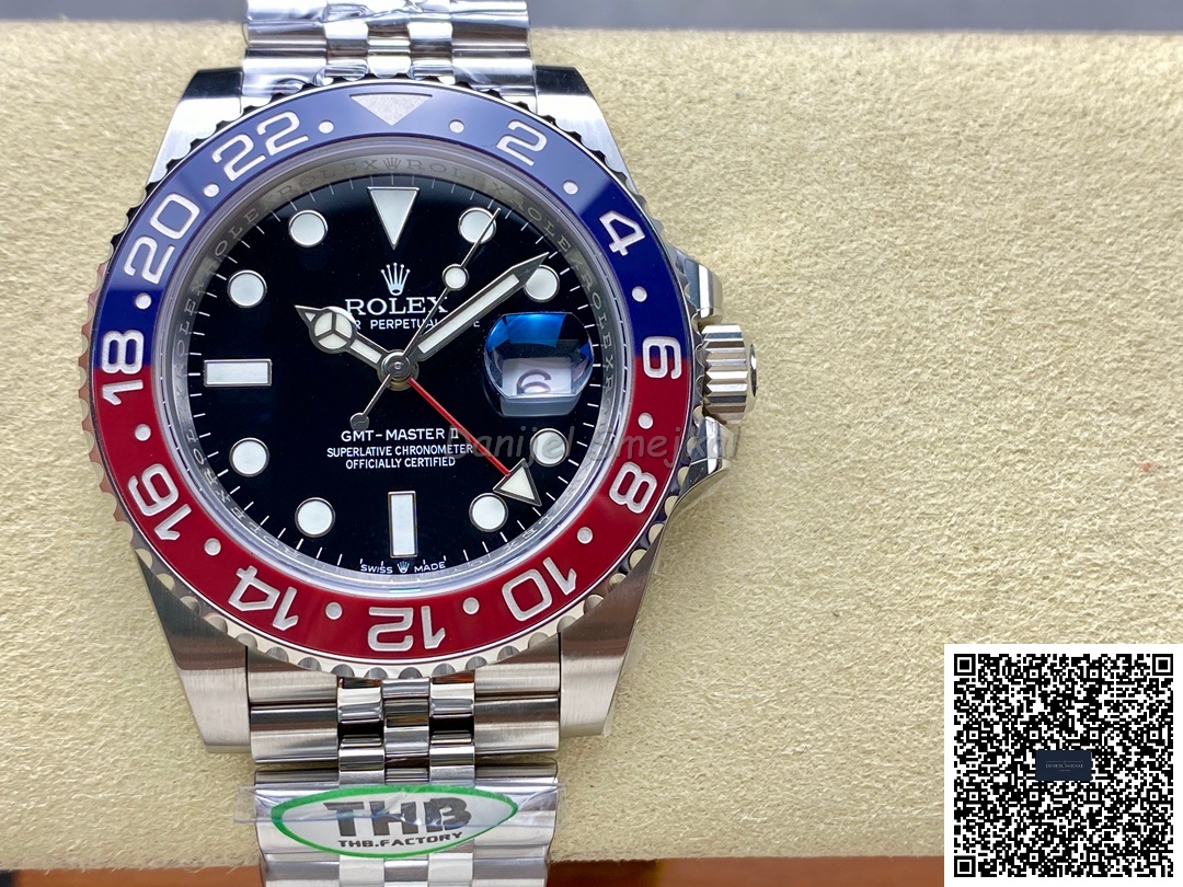 Rolex GMT Master II PEPSI 126710 40mm