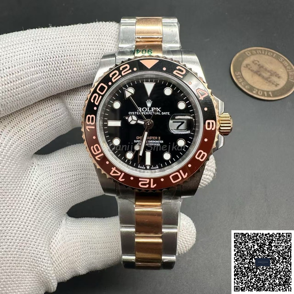 Rolex GMT Master II Rootbeer 126711 40mm