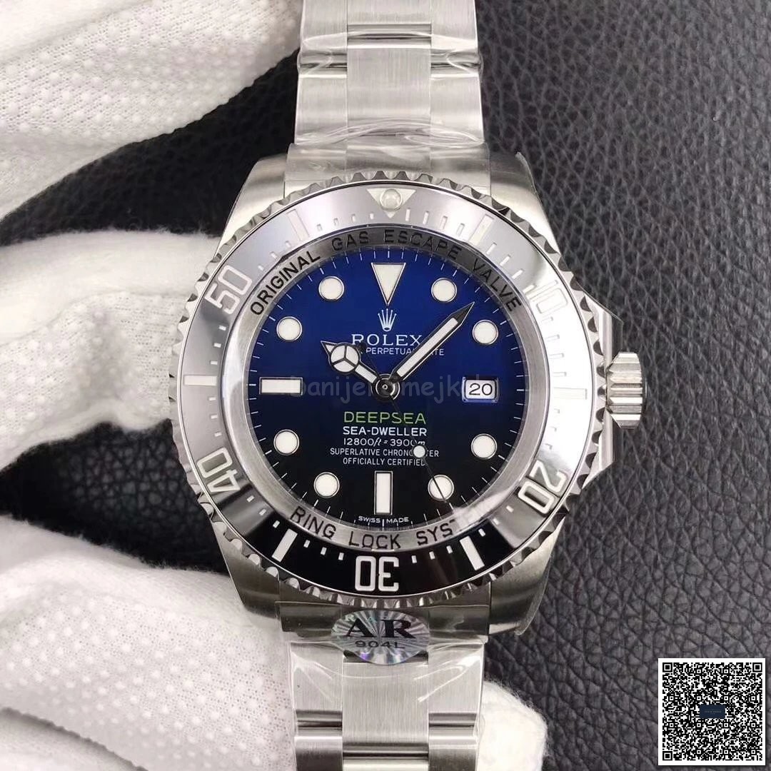 Rolex SeaDweller Deepsea D-Blue 126660 44mm