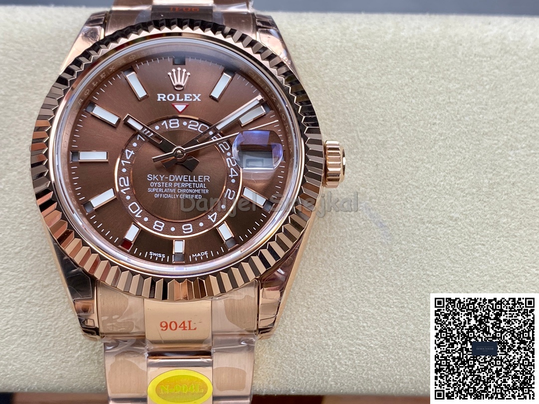 Rolex Skydweller 326235 42mm