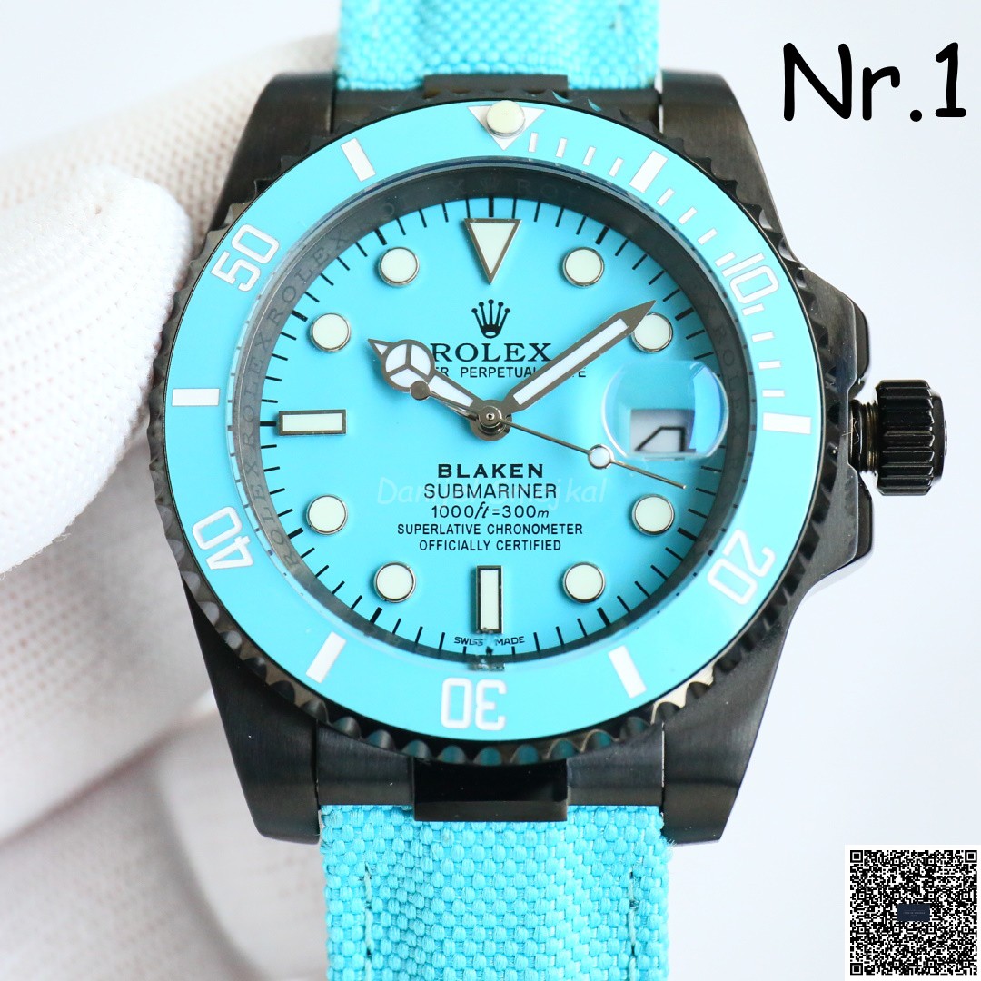Rolex Submariner 126610DLC Blaken Tiffany 40mm