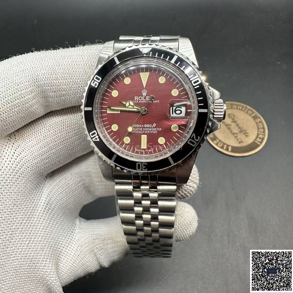 Rolex Submariner Vintage 1680 Single Red 40mm